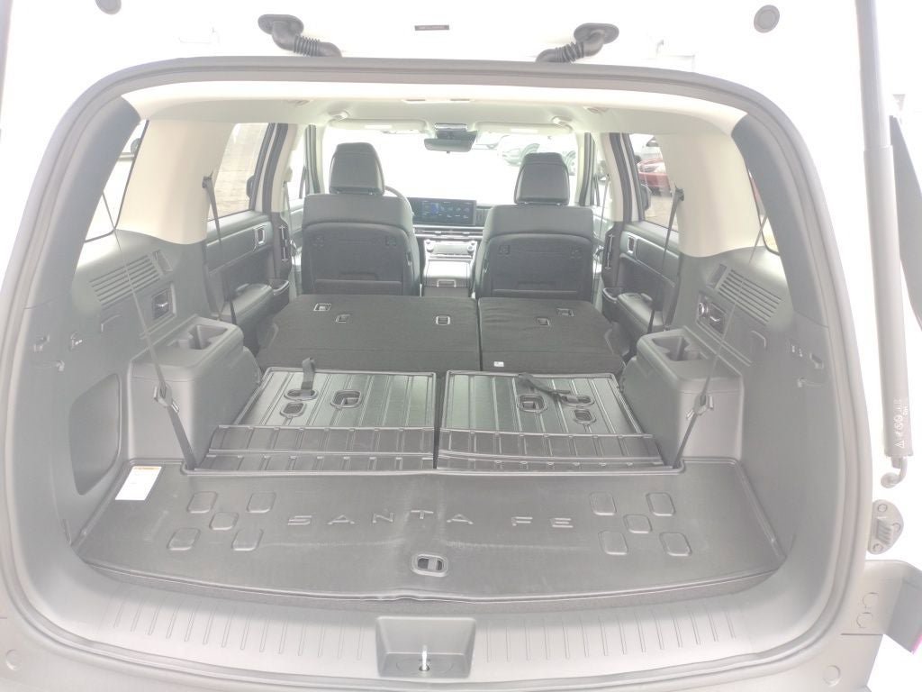 Used 2025 Hyundai Santa Fe SEL FWD image 43