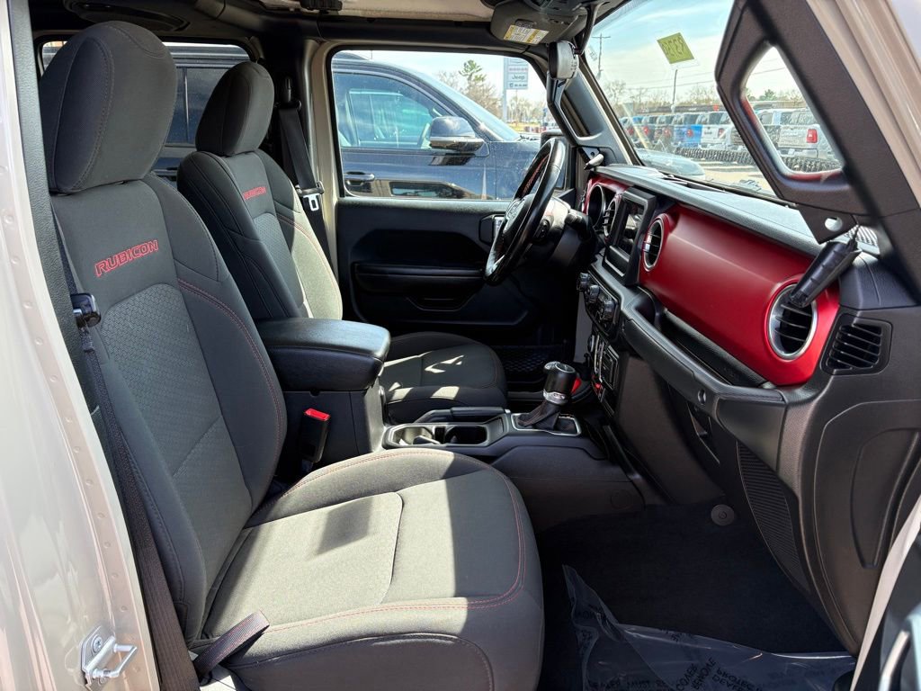 Used 2020 Jeep Gladiator Rubicon w/ LED Lighting Group AWD/4WD image 16