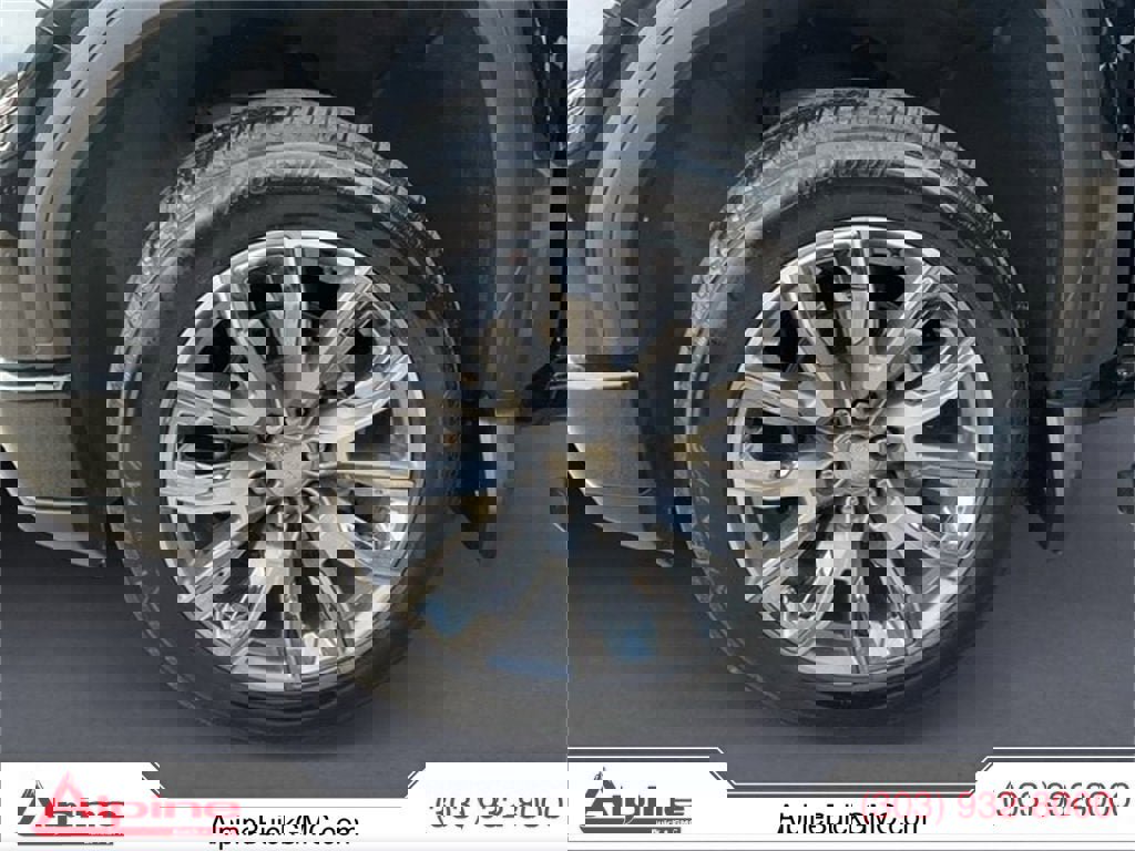 Used 2024 GMC Sierra 1500 Denali w/ Denali Reserve Package image 14