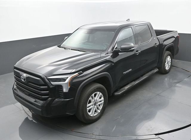Used 2024 Toyota Tundra SR5 w/ SR5 Convenience Package image 16