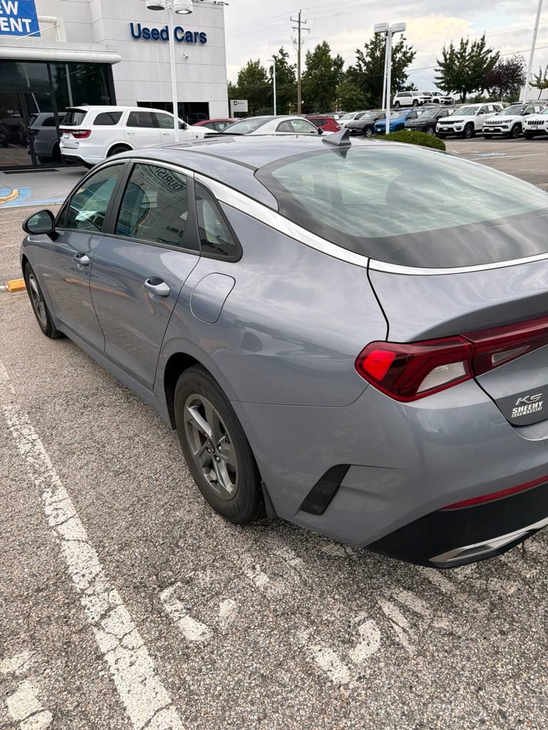 Used 2021 Kia K5 LXS FWD image 4