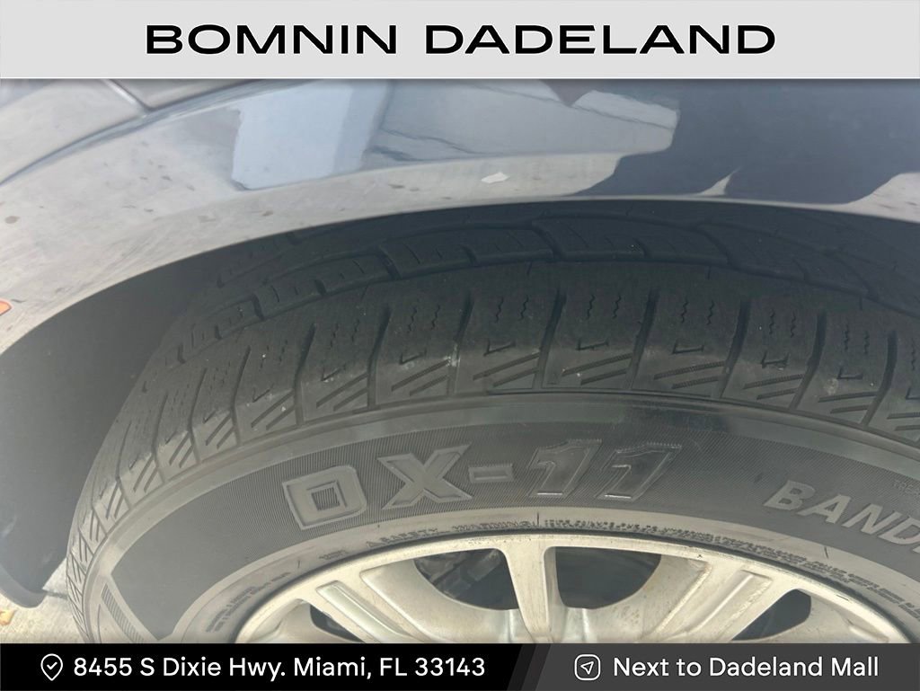 Used 2018 Cadillac XT5 FWD w/ LPO, Wheel Lock Package image 5