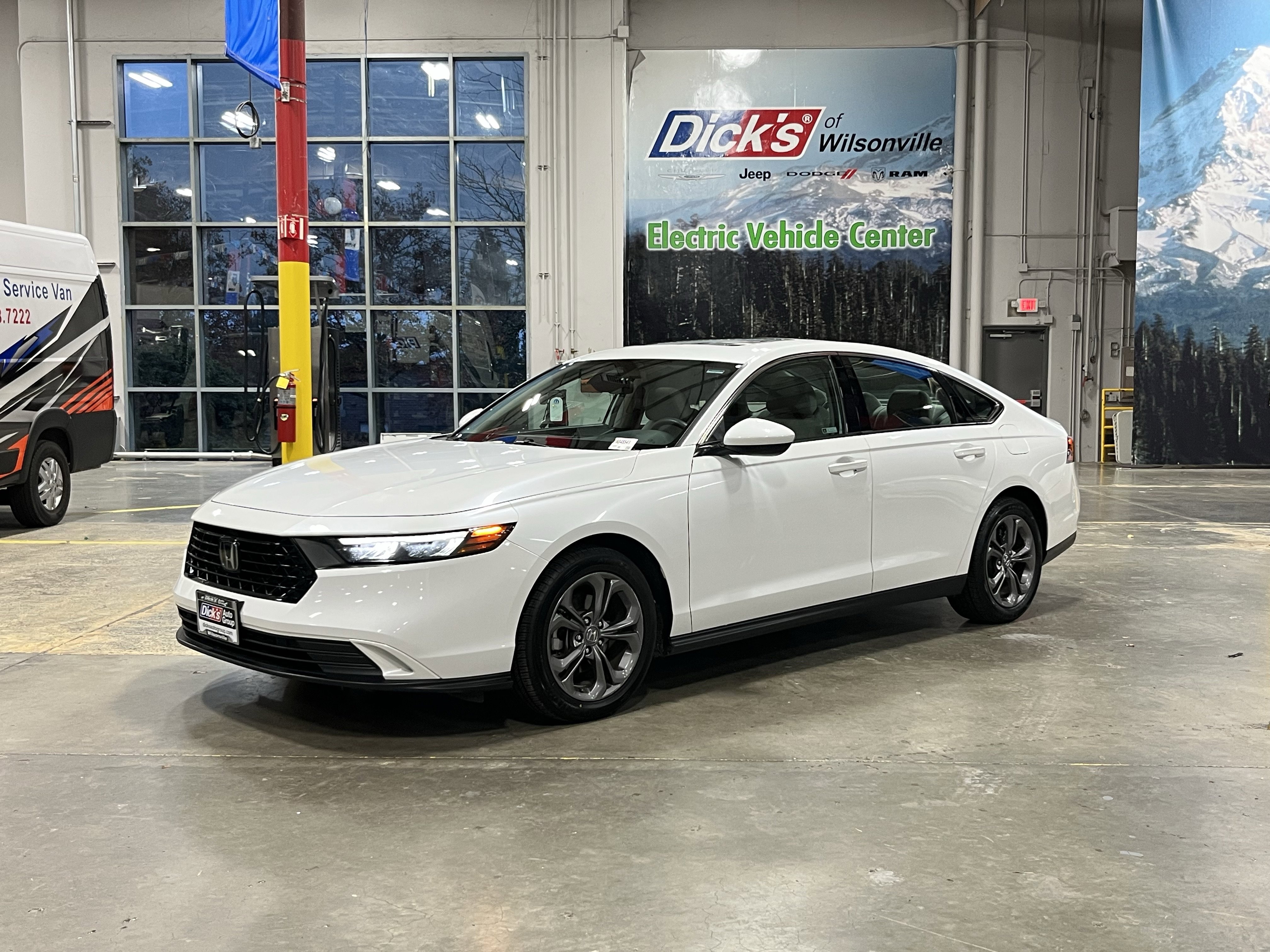 Used 2023 Honda Accord EX