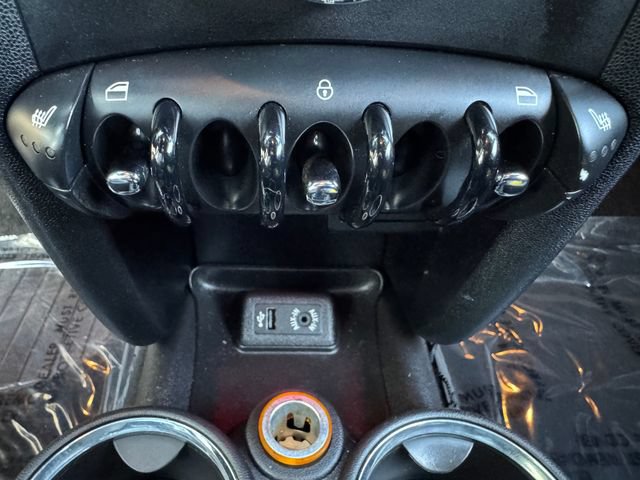 Used 2013 MINI Cooper Roadster FWD image 20