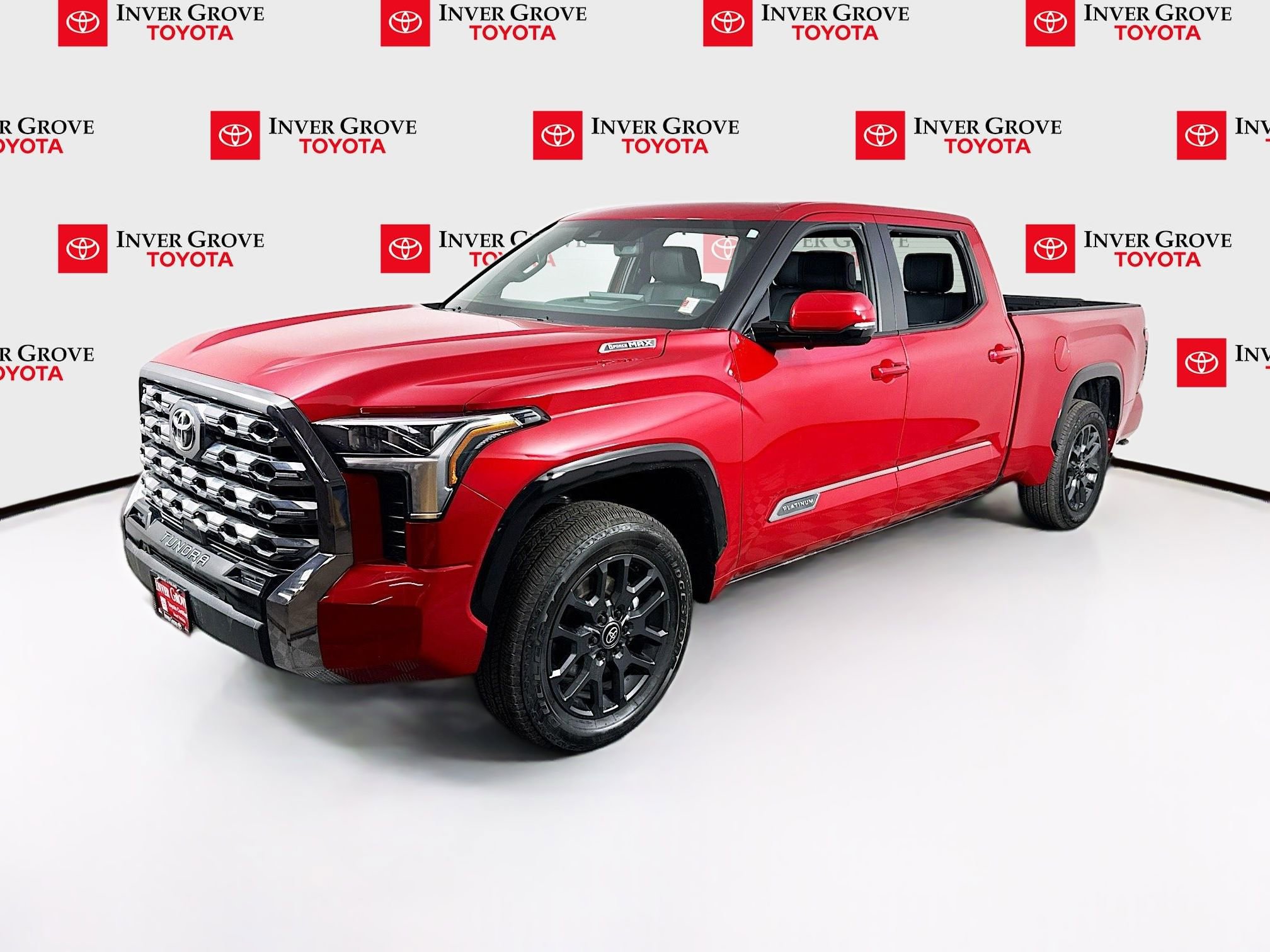 Used 2025 Toyota Tundra Platinum image 1
