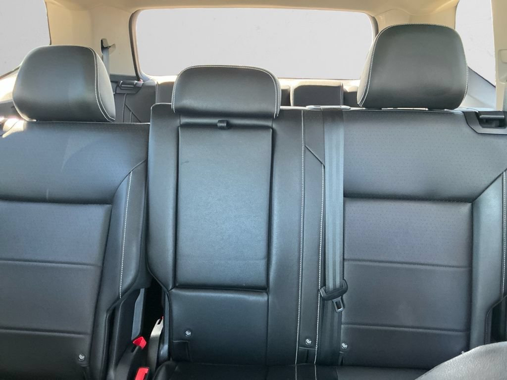 Used 2023 Volkswagen Atlas SE AWD/4WD image 13