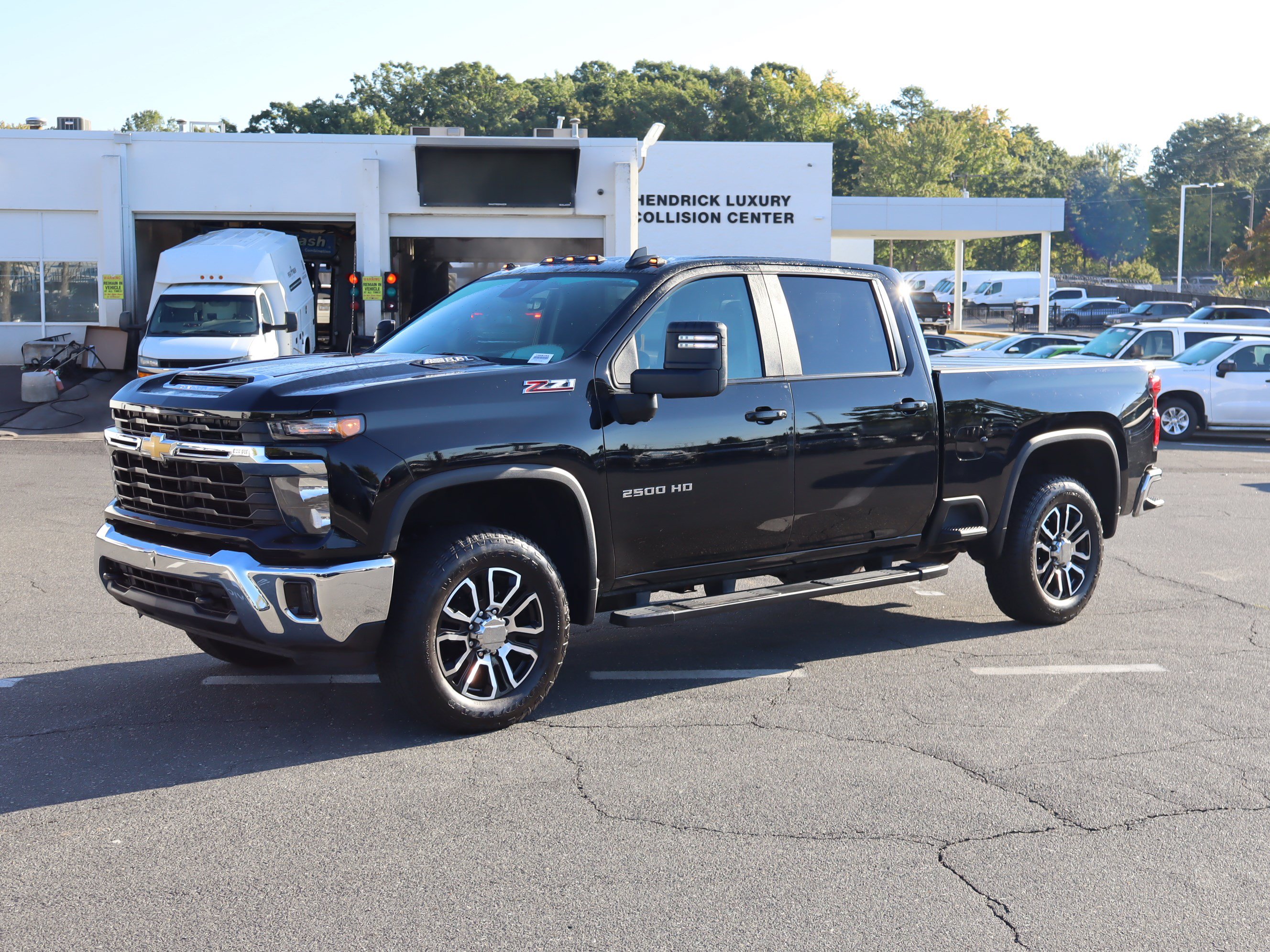 Used 2024 Chevrolet Silverado 2500 LT w/ All Star Edition AWD/4WD image 6