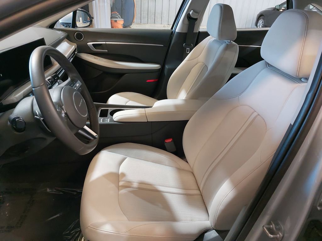 Certified 2025 Hyundai Sonata SEL FWD image 16