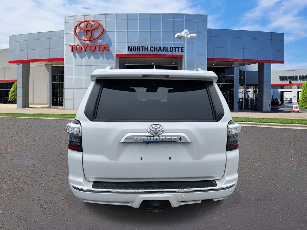 Used 2020 Toyota 4Runner Limited AWD/4WD image 9