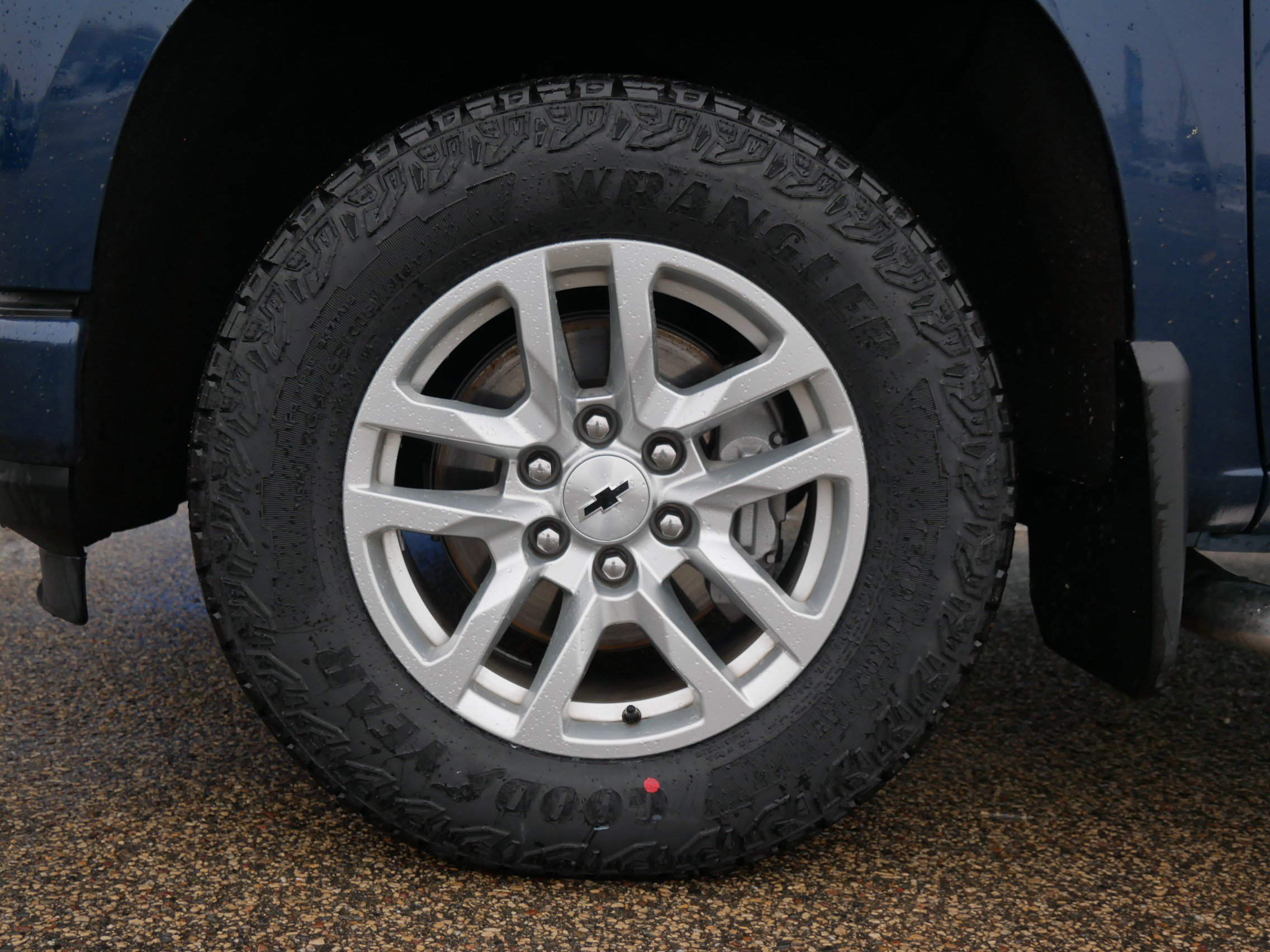 Used 2021 Chevrolet Silverado 1500 RST w/ Convenience Package II image 7