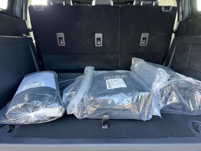 New 2026 Ford Bronco Badlands w/ Sasquatch Package AWD/4WD image 6
