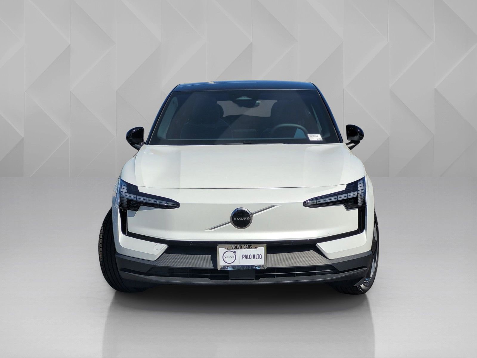 New 2026 Volvo EX30 Plus w/ Protection Package Premier image 2