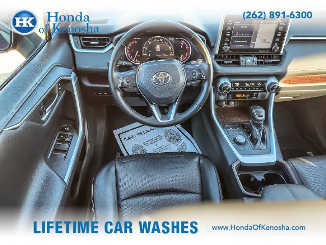 Used 2019 Toyota RAV4 Limited w/ Cold Weather Package AWD/4WD image 12