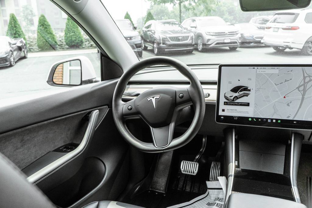 Used 2020 Tesla Model Y Long Range AWD/4WD image 12