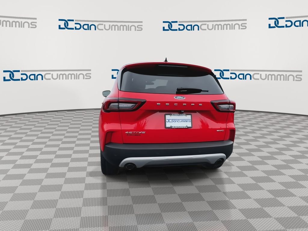 Used 2024 Ford Escape Active w/ Tech Pack #1 AWD/4WD image 7