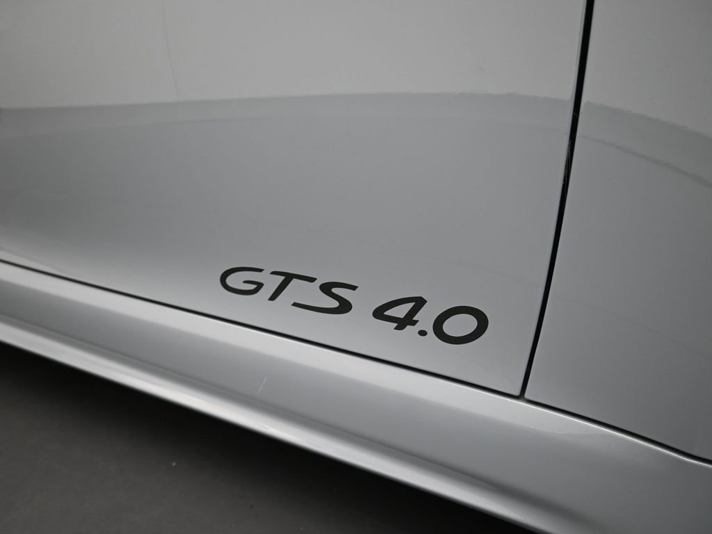 Certified 2025 Porsche 718 Cayman GTS image 33