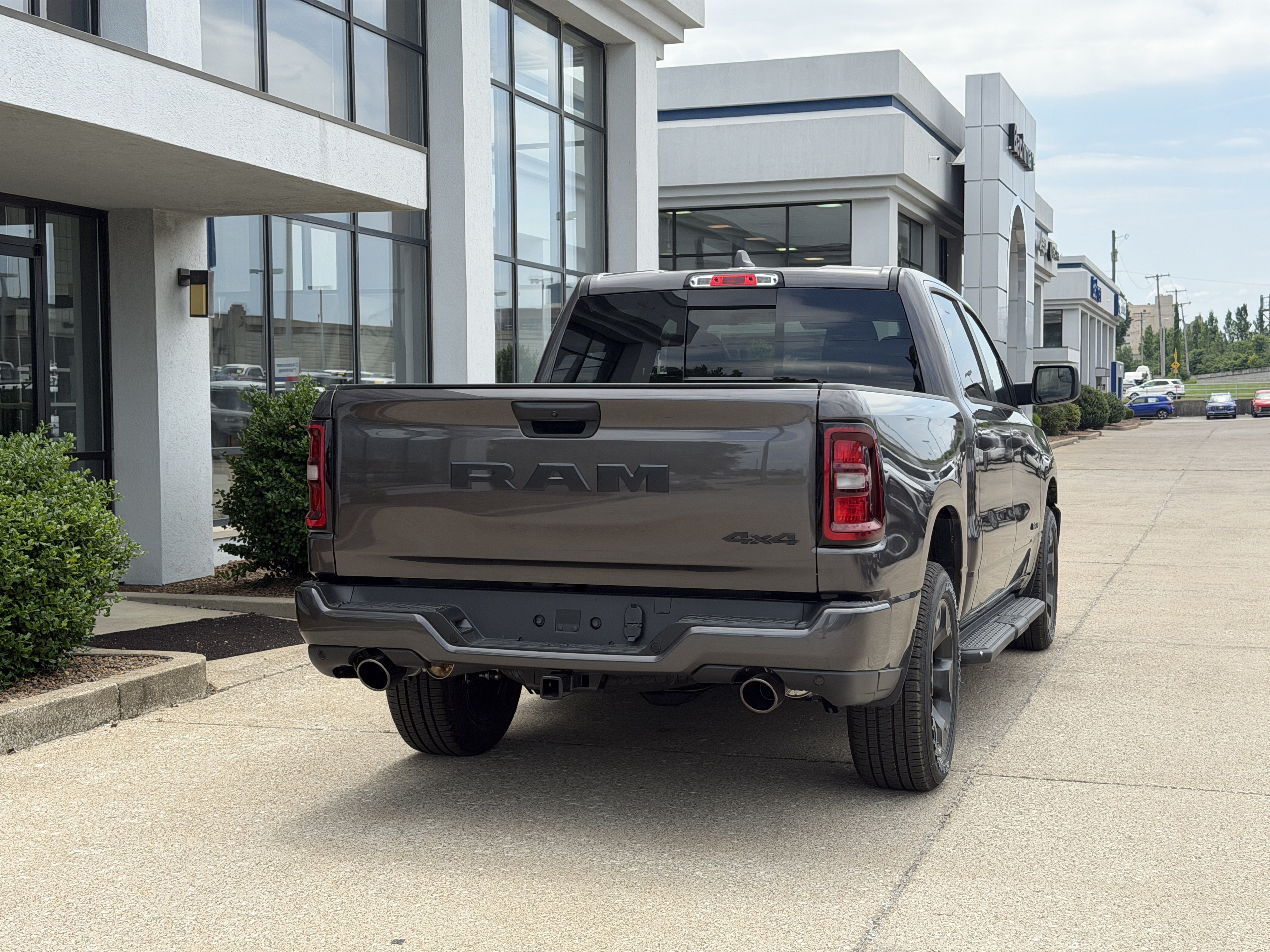 New 2026 RAM 1500 Express AWD/4WD image 5