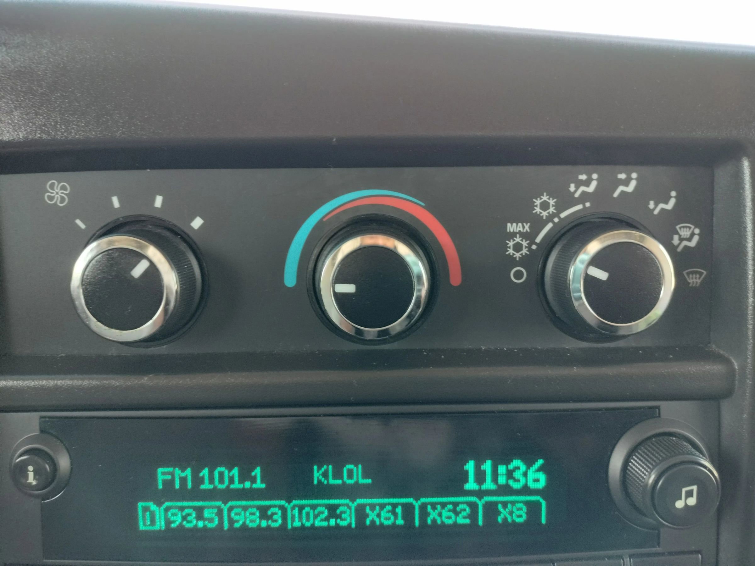 Used 2019 Chevrolet Express 3500 Extended w/ Driver Convenience Package RWD image 43