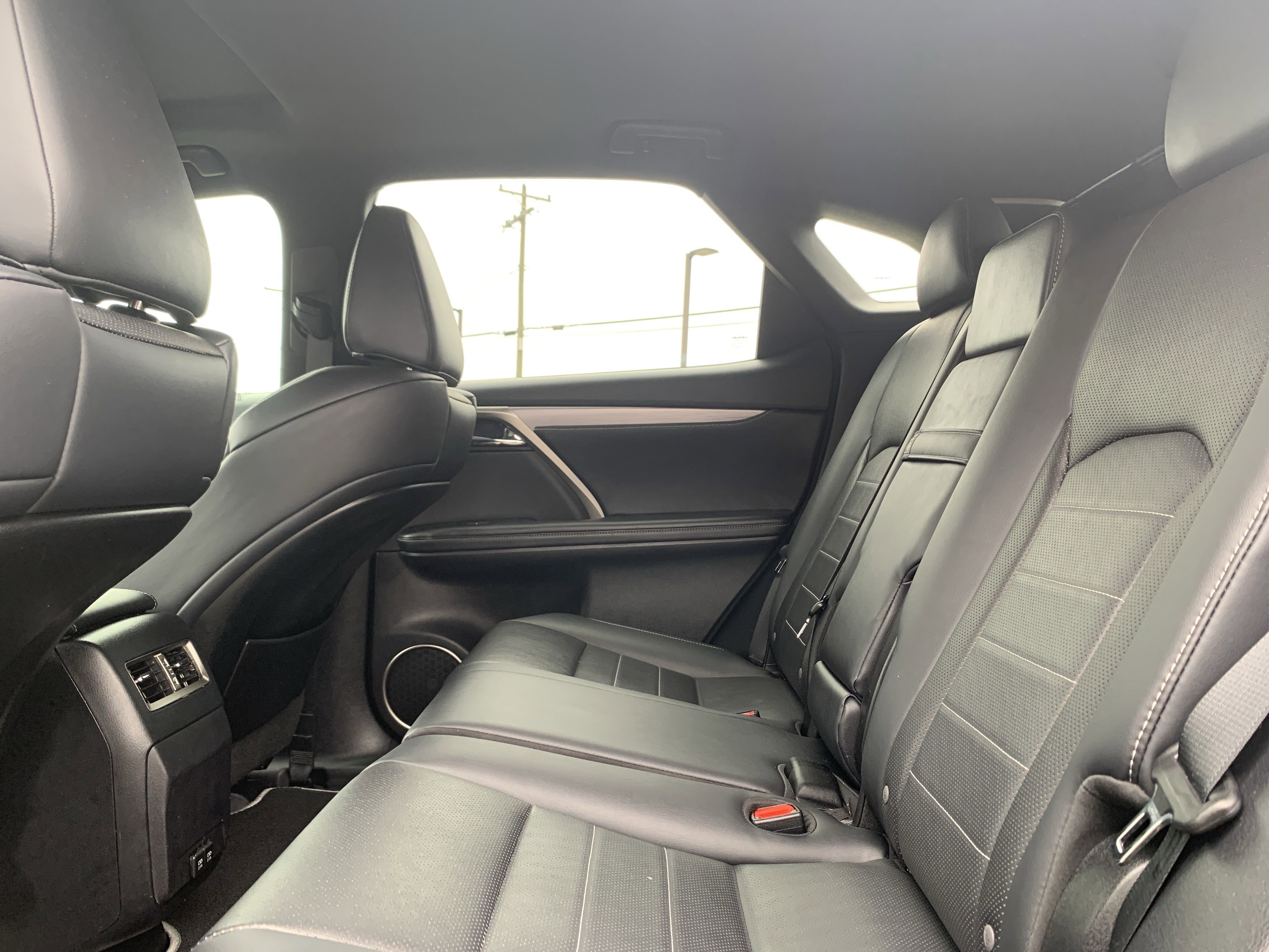 Certified 2022 Lexus RX 350 F Sport w/ Accessory Package image 32