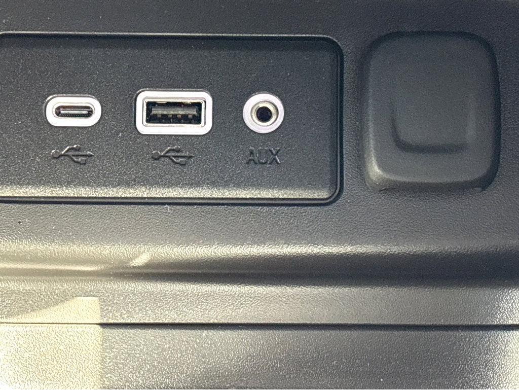 New 2024 Chevrolet Equinox LS w/ Driver Confidence II Package image 9