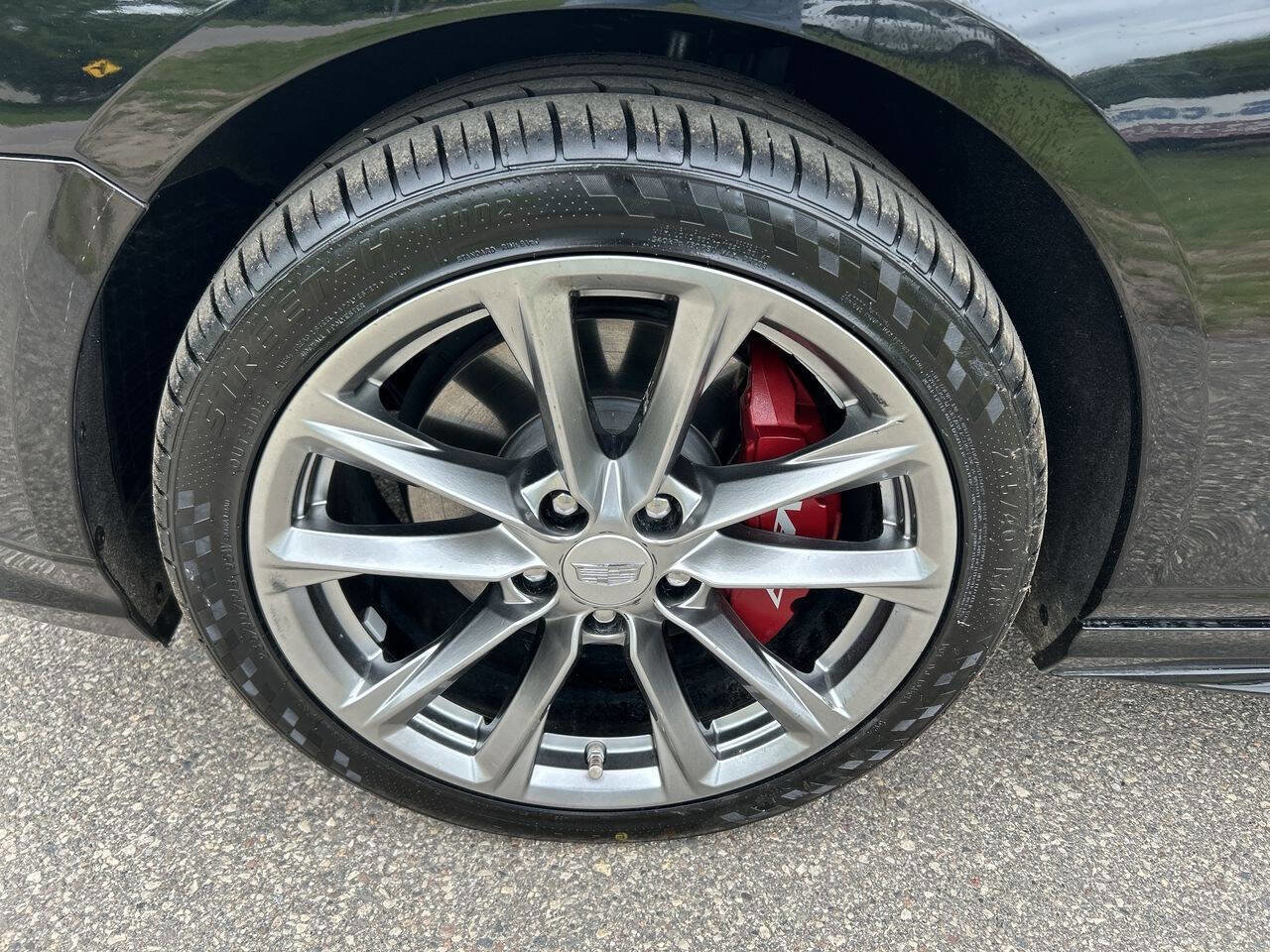 Used 2022 Cadillac CT4 V w/ Climate Package image 10