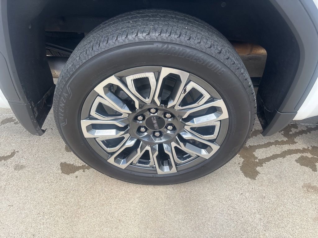 Certified 2023 GMC Sierra 1500 Denali Ultimate AWD/4WD image 8