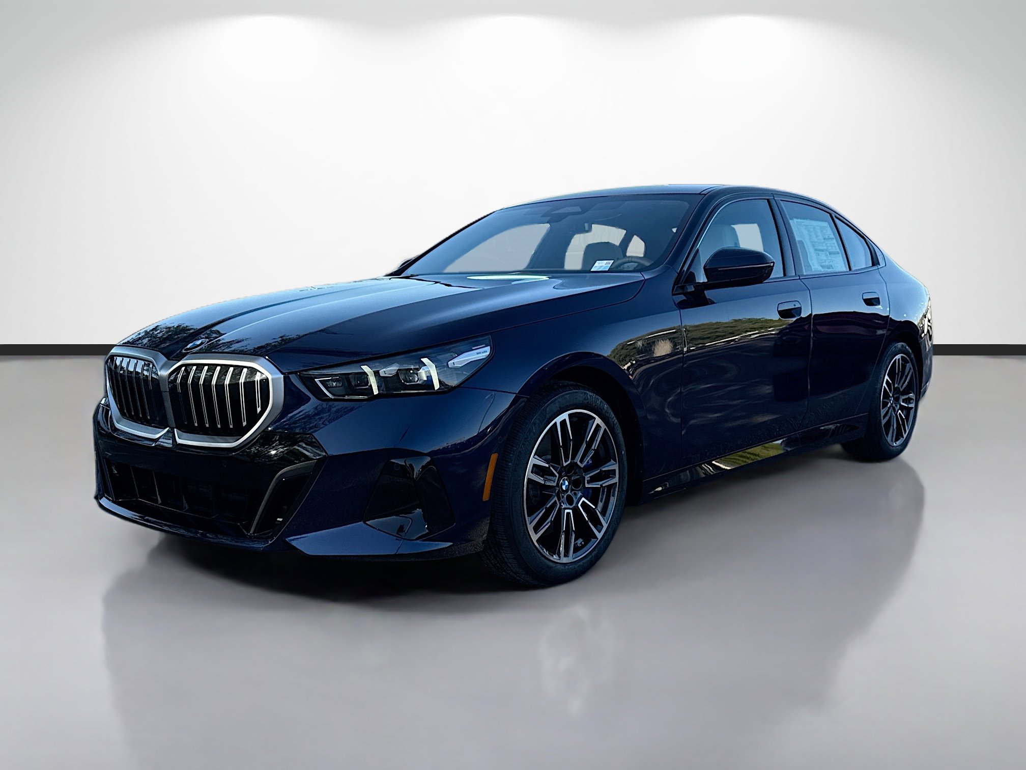New 2026 BMW 540i xDrive w/ Executive Package image 7