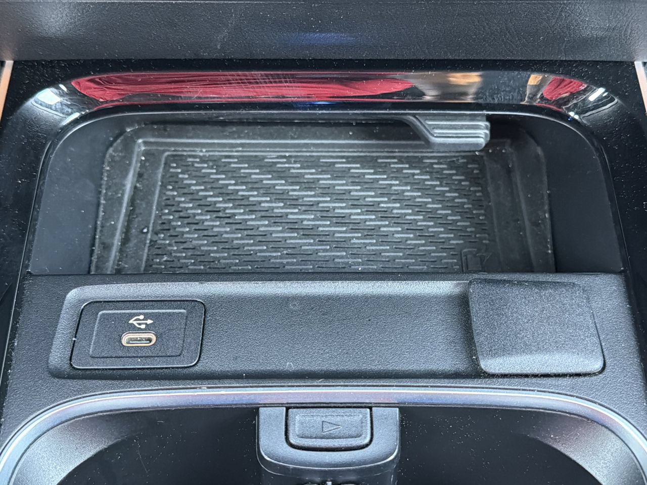 Used 2025 Mercedes-Benz GLA 250 image 8