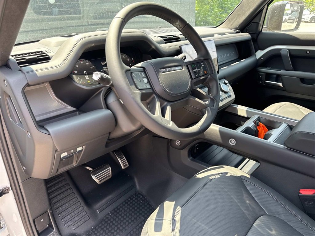 New 2025 Land Rover Defender 110 V8 image 19