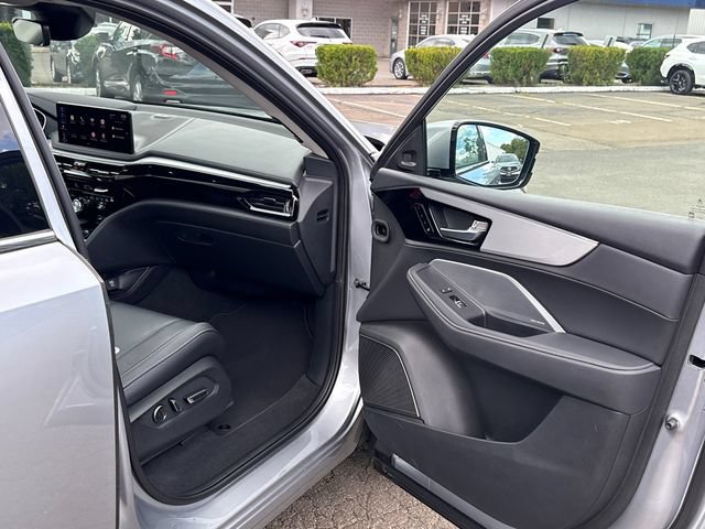 Certified 2026 Acura MDX w/ Technology Package AWD/4WD image 36