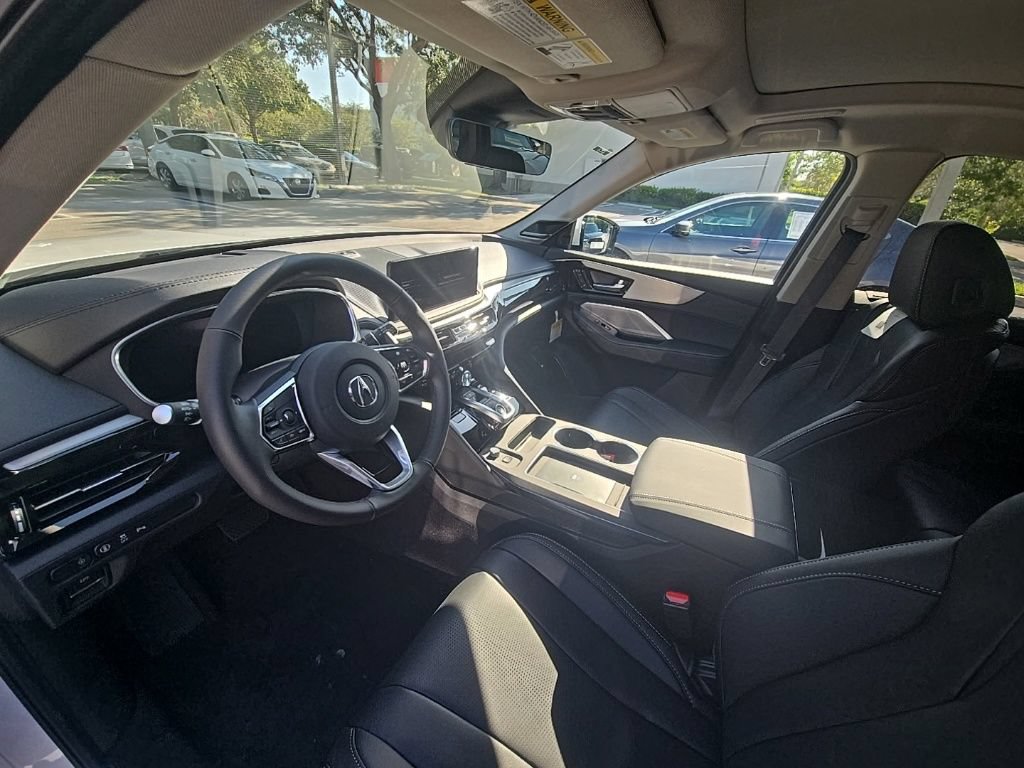 New 2026 Acura MDX w/ Technology Package FWD image 17