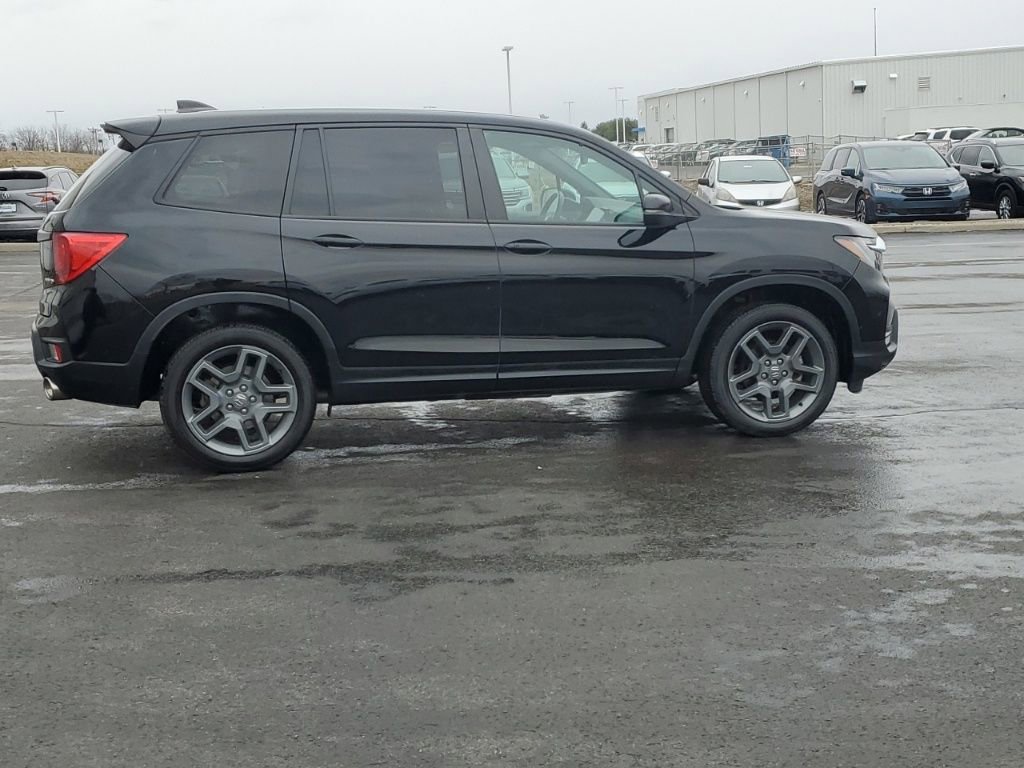 Used 2023 Honda Passport EX-L image 10