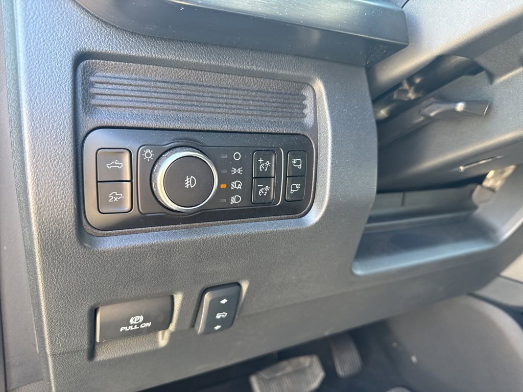 Used 2025 Ford F450 Lariat w/ Lariat Ultimate Package AWD/4WD image 17