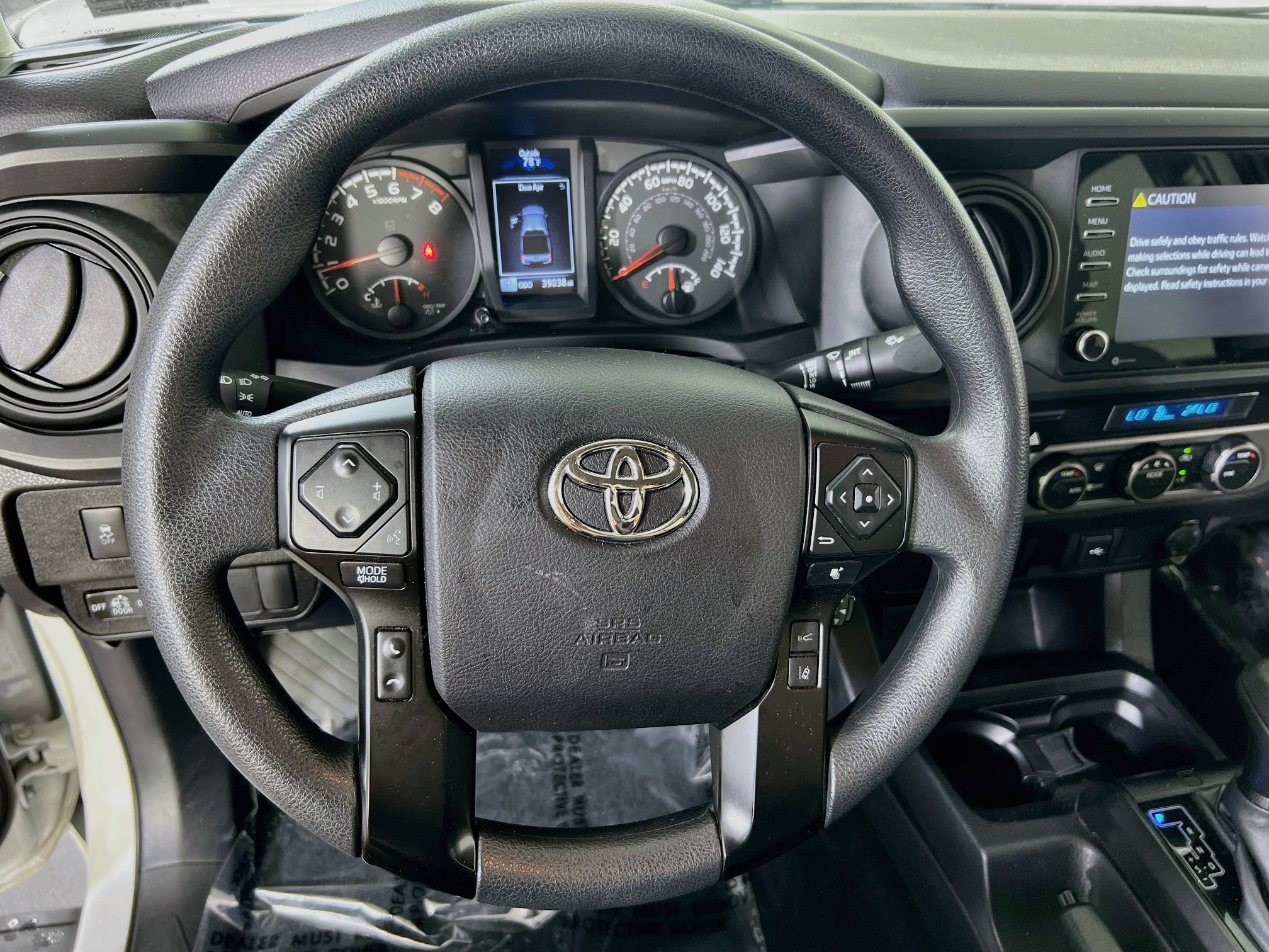 Used 2022 Toyota Tacoma SR AWD/4WD image 11
