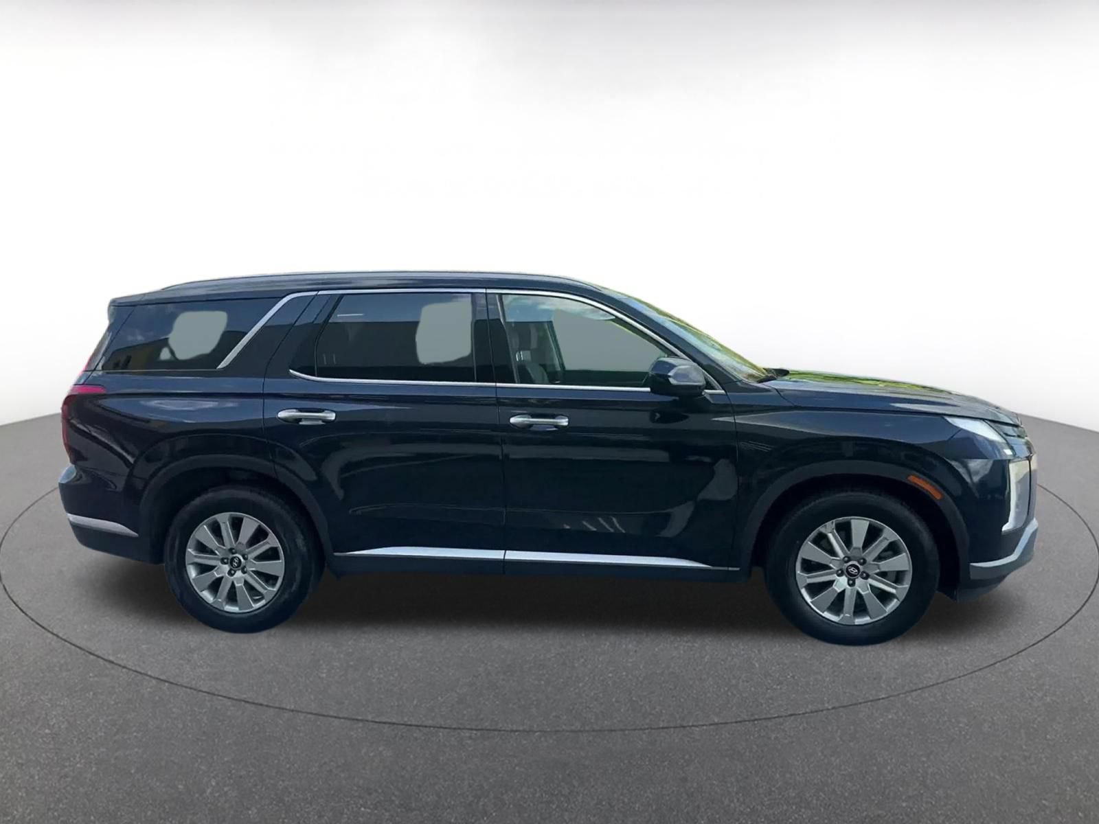 Used 2025 Hyundai Palisade SEL FWD image 15