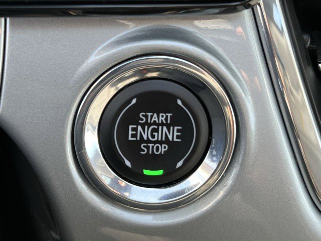 Used 2025 Chevrolet Trax LT w/ Driver Confidence Package image 16