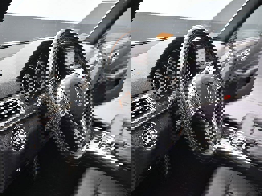 Used 2015 Mercedes-Benz E 350 Sedan image 14