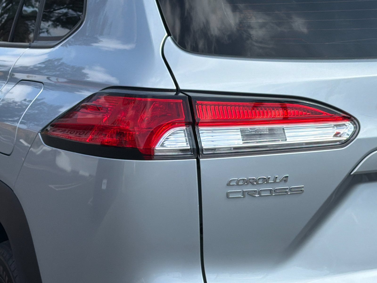 Used 2022 Toyota Corolla Cross L FWD image 23
