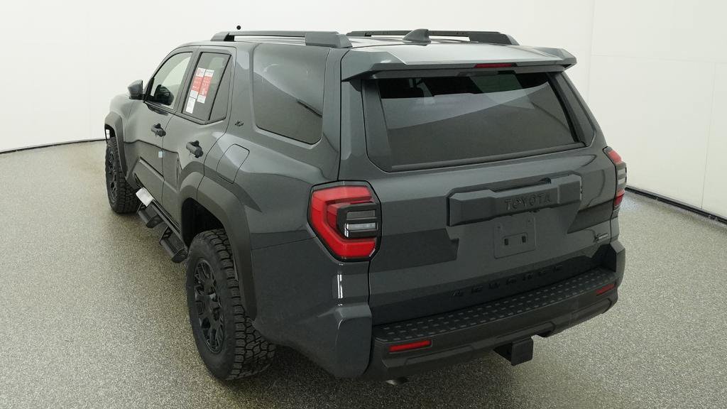 New 2026 Toyota 4Runner SR5 AWD/4WD image 9