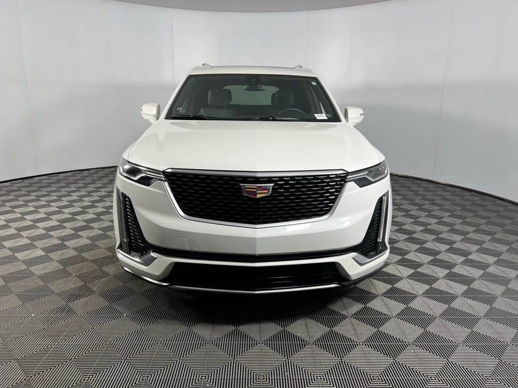 Used 2024 Cadillac XT6 Luxury w/ LPO, Floor Liner Package image 11