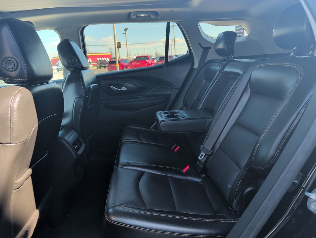Used 2020 GMC Terrain SLT w/ GMC Pro Grade Package image 17