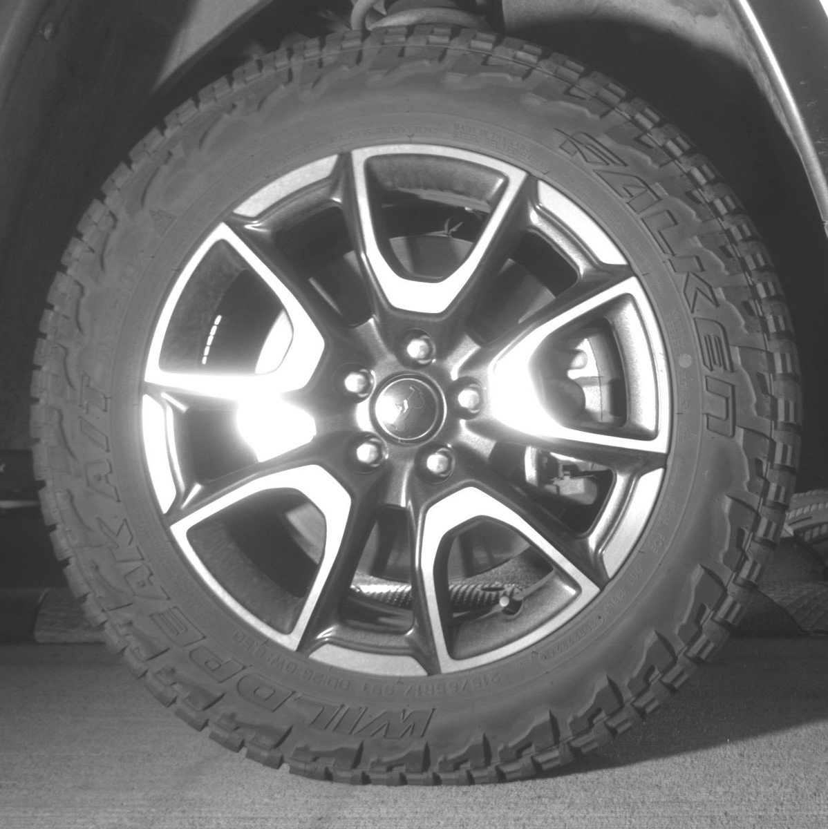 Used 2025 Jeep Compass Trailhawk image 13