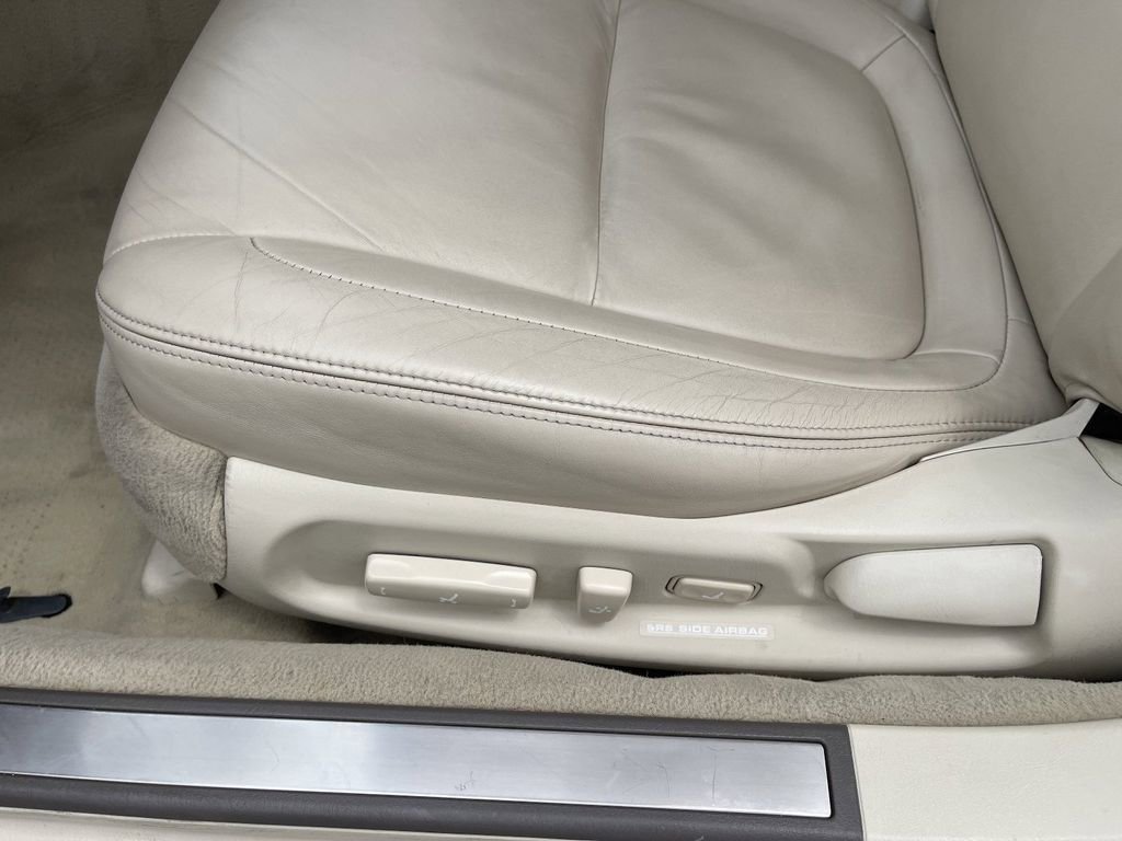 Used 2007 Lexus SC 430 Convertible RWD image 20