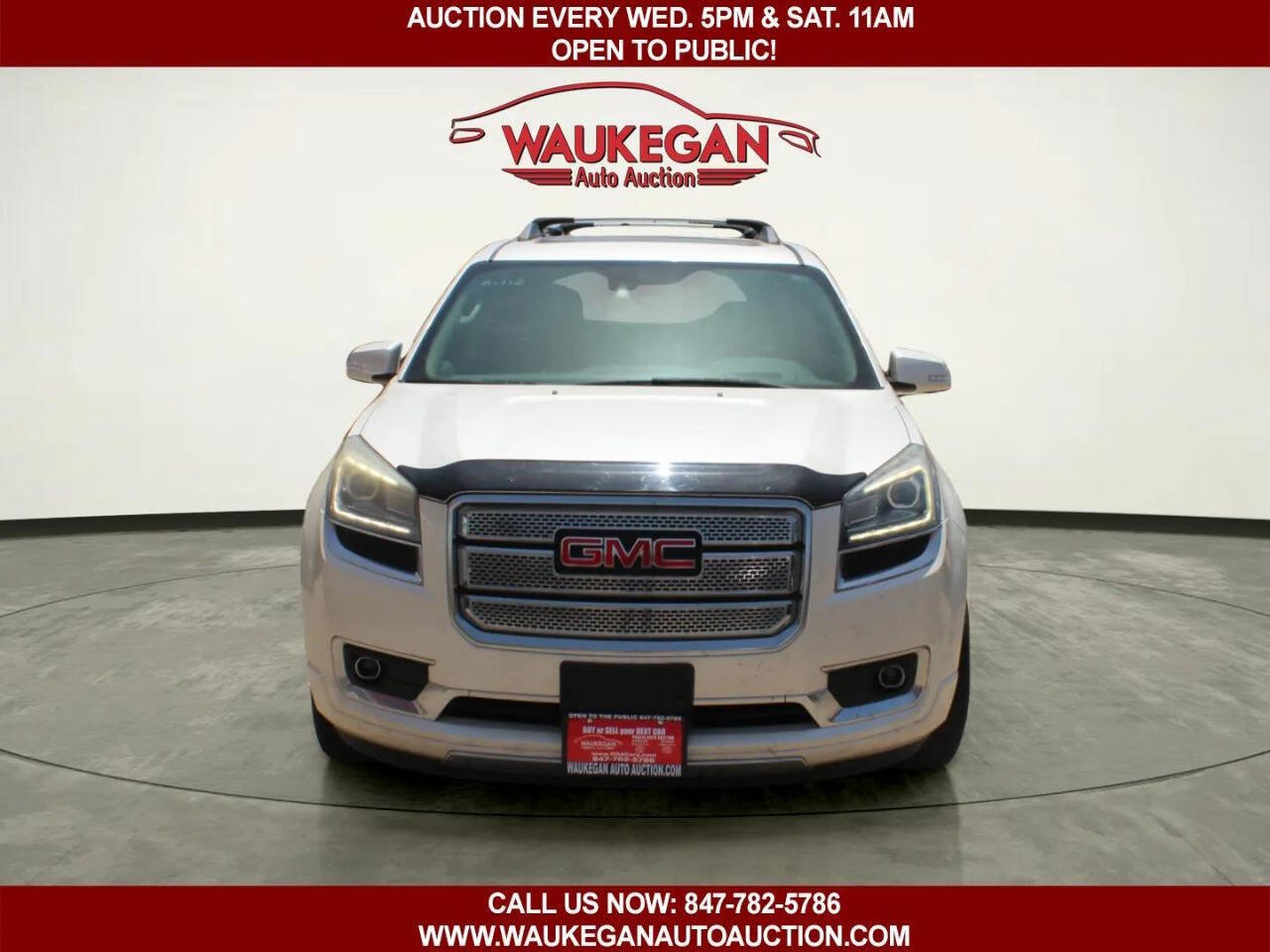 Used 2014 GMC Acadia Denali AWD/4WD image 2