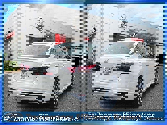 Certified 2025 Nissan Altima 2.5 S image 6