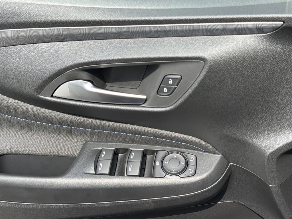 New 2026 Buick Envista Sport Touring w/ Convenience I Package FWD image 16