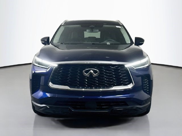 Used 2023 INFINITI QX60 Luxe w/ Performance Audio Package AWD/4WD image 2