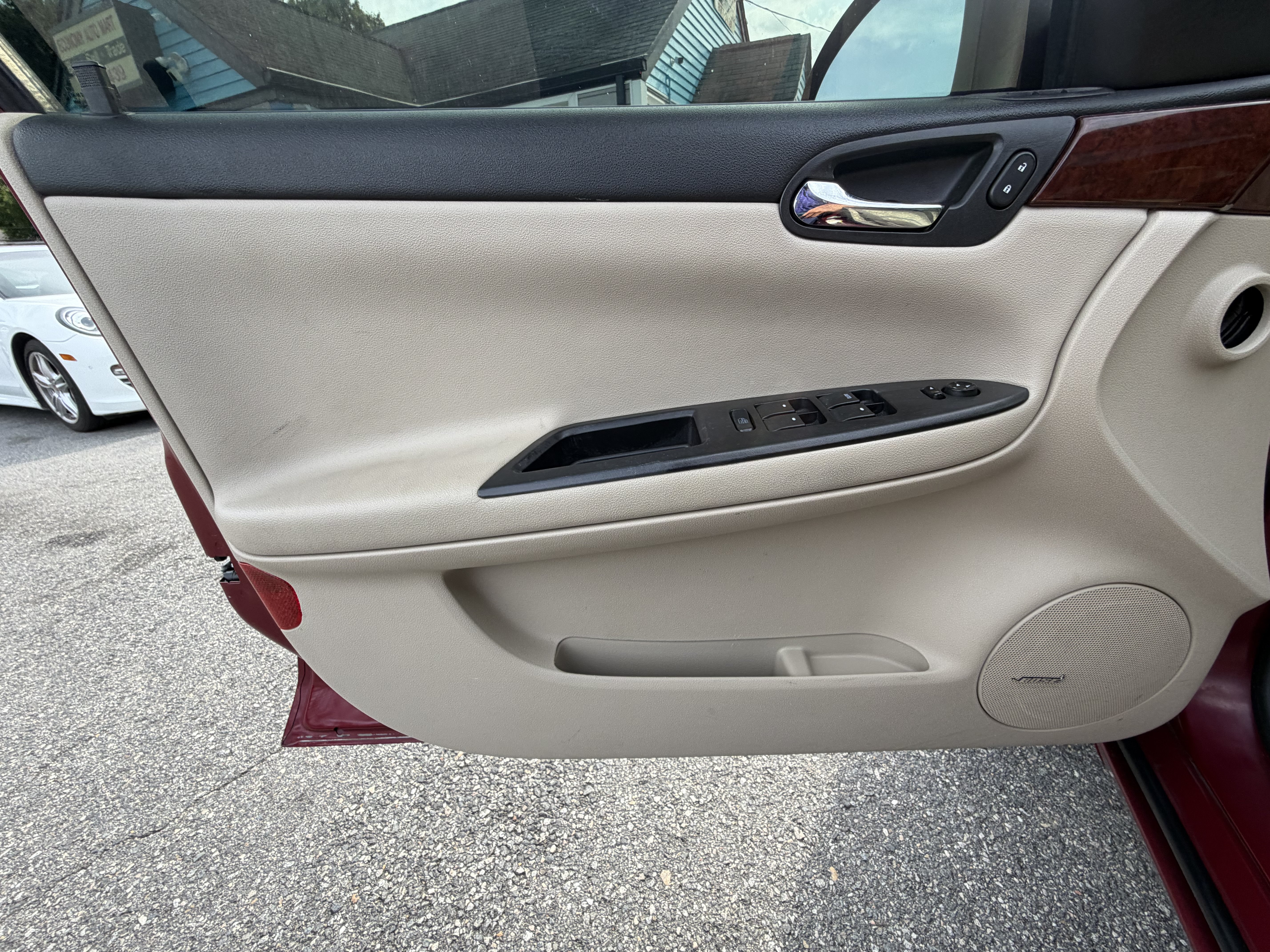 Used 2006 Chevrolet Impala SS w/ Convenience Package FWD image 14