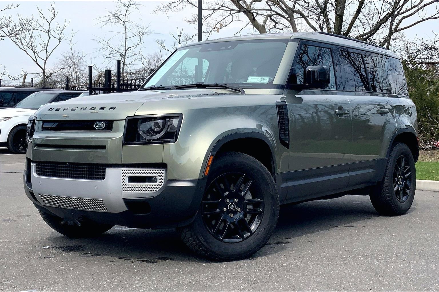 Used 2023 Land Rover Defender 110 SE