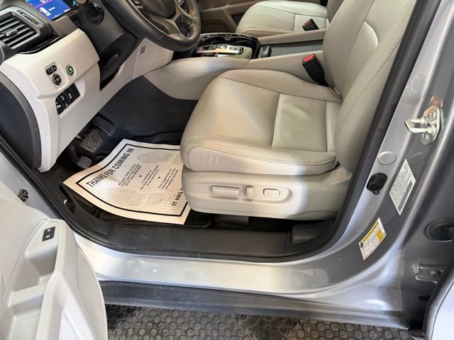 Used 2022 Honda Pilot Touring image 18